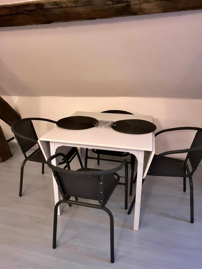 Chablis: Grand Studio En Plein Centre Ville Kültér fotó